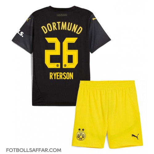 Borussia Dortmund Julian Ryerson #26 Bortadräkt Barn 2024-25 Kortärmad (+ Korta byxor)